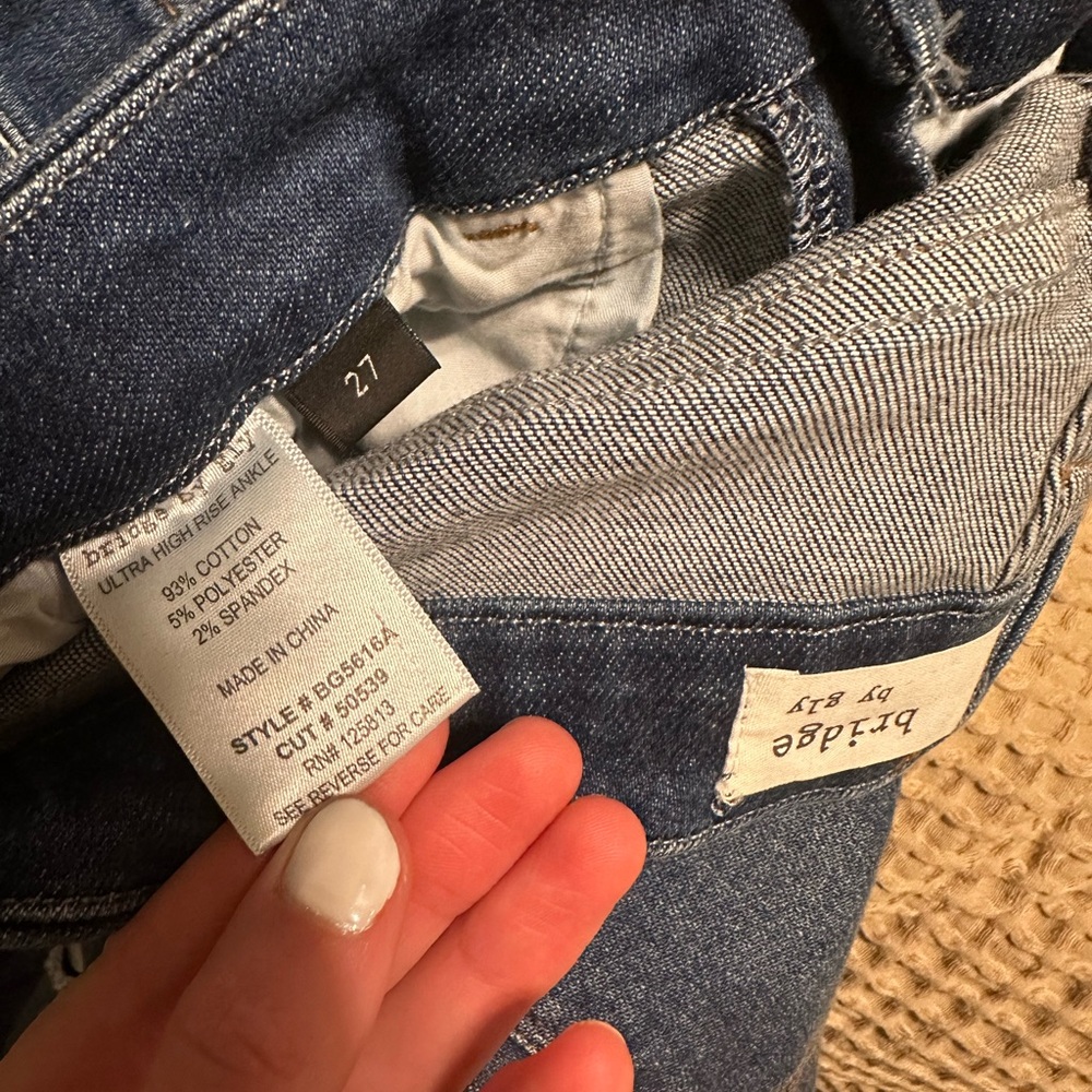 Distressed Blue Jeans - Picture 3 of 3